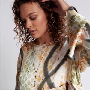 🌻🌻Free People 🌻Women's Multicolor Tie-Dye Top🌻